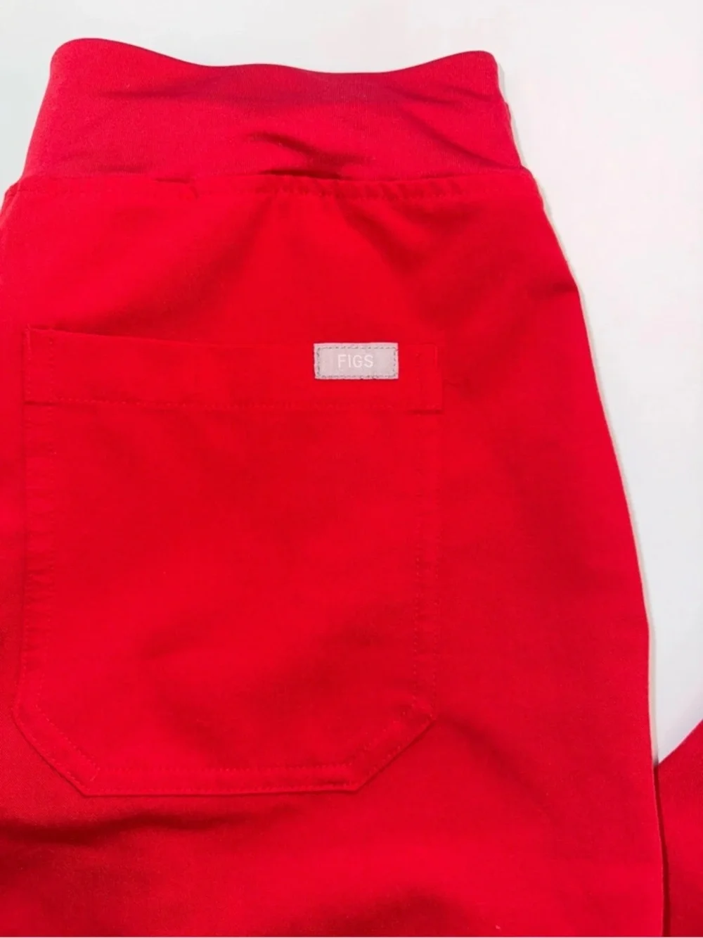 Figs women's Red Yola Skinny Scrub Pants Small - Picture 8 of 11